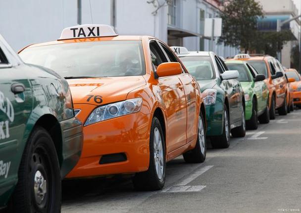 打造安全可靠便捷的出租车服务市场